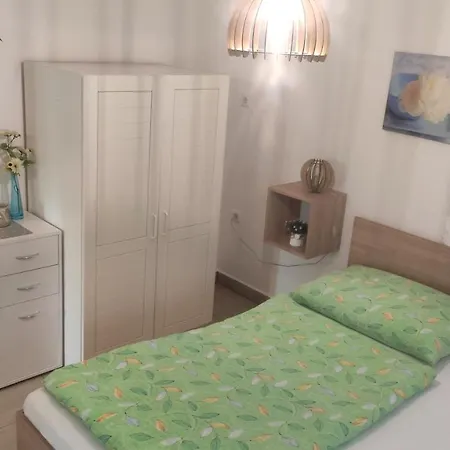 Patricia שיופוק