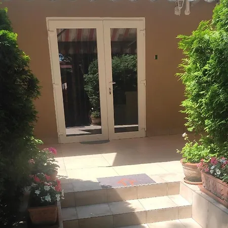 Patricia * שיופוק